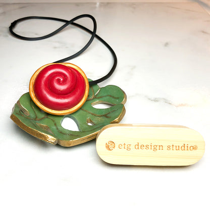 Faux Bezel Stone Snail Pendant